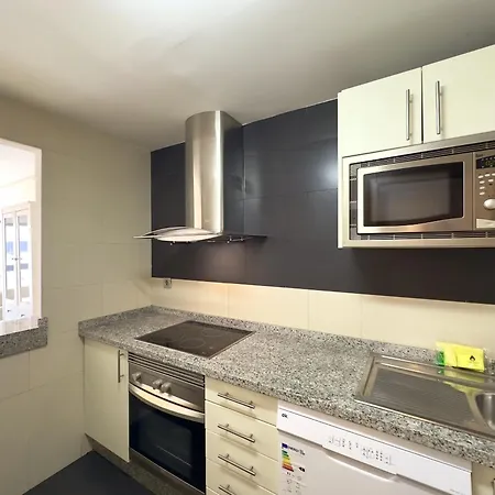 Urbe10 Pacifico Sea Views Apartment *